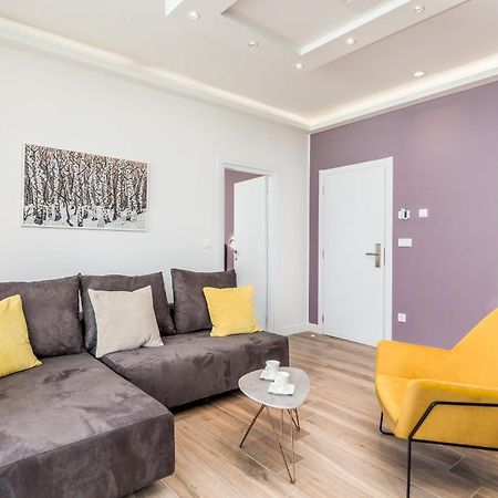 Apartments Liana Opatija Rom bilde